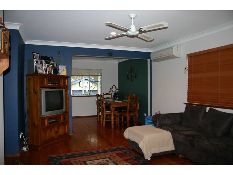 11 Buckland Avenue, Kanwal NSW 2259