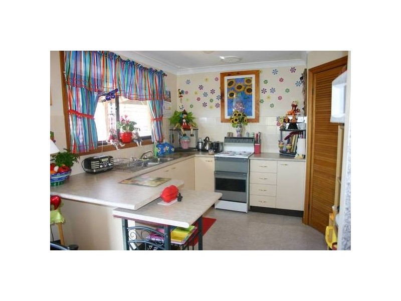 Yeramba Road, Summerland Point NSW 2259