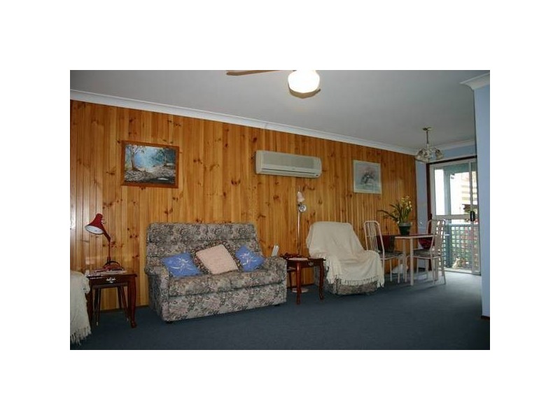 4 Nepean Avenue, Mannering Park NSW 2259
