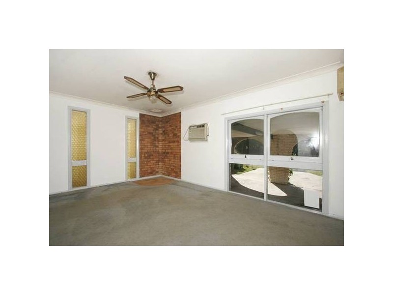 Gymea Crescent, Mannering Park NSW 2259