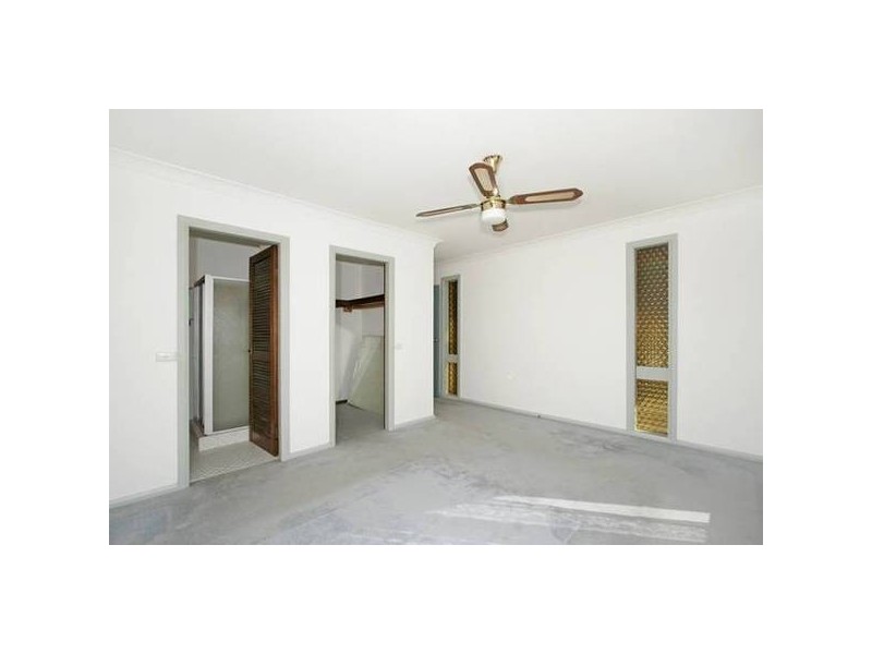 Gymea Crescent, Mannering Park NSW 2259