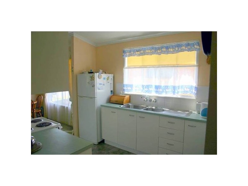 1 Catherine Street, Mannering Park NSW 2259