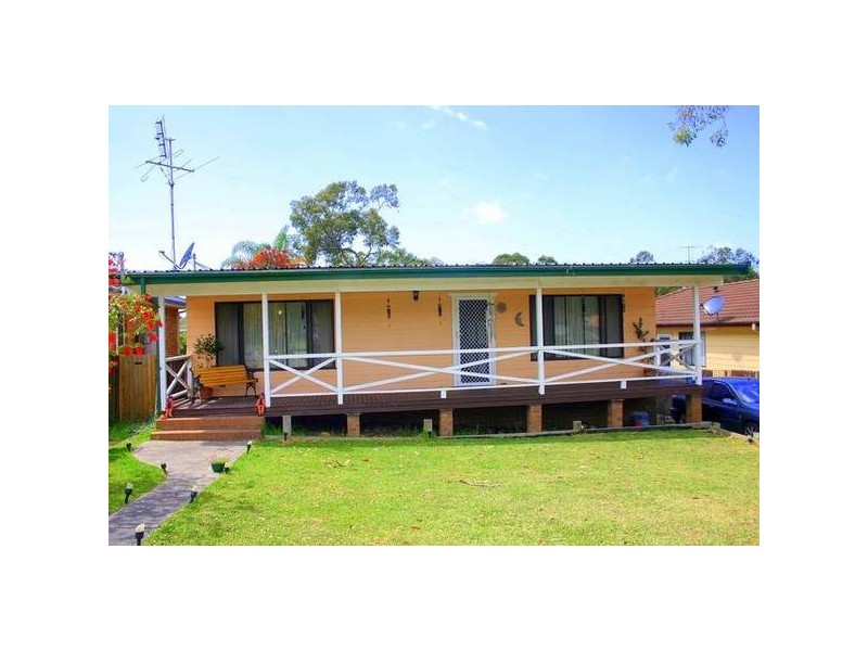 5 Goorawin Street, Gwandalan NSW 2259