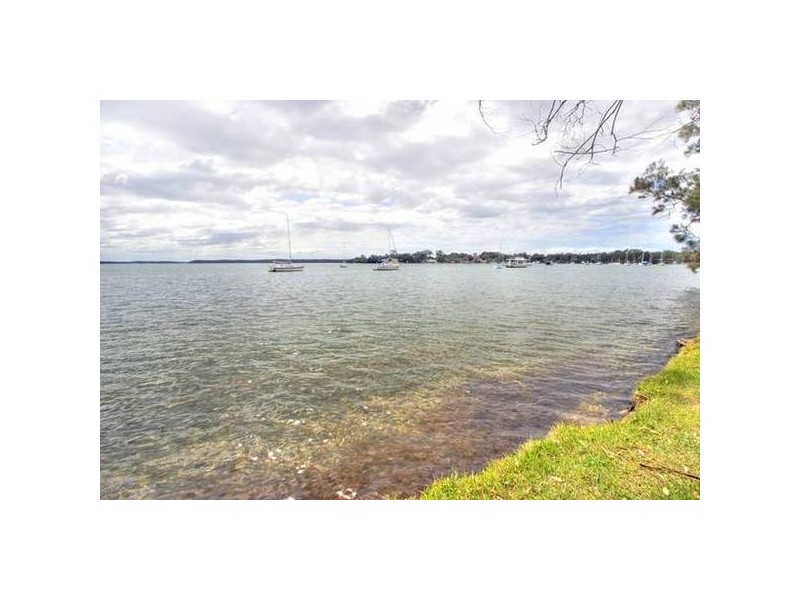 47 Kullaroo Road, Summerland Point NSW 2259