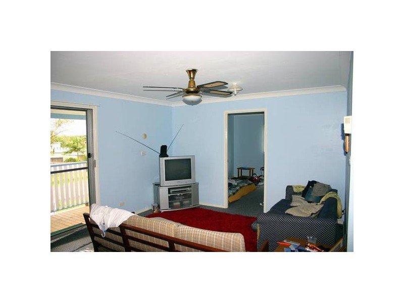22 Barton Street, Doyalson NSW 2262