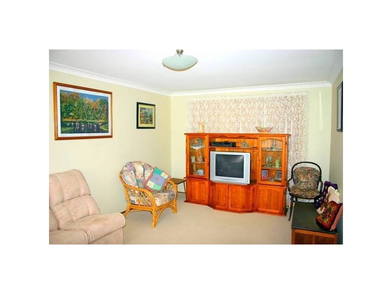 Mannering Park NSW 2259