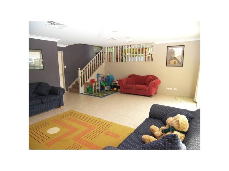 1 Samantha Close, Kanwal NSW 2259