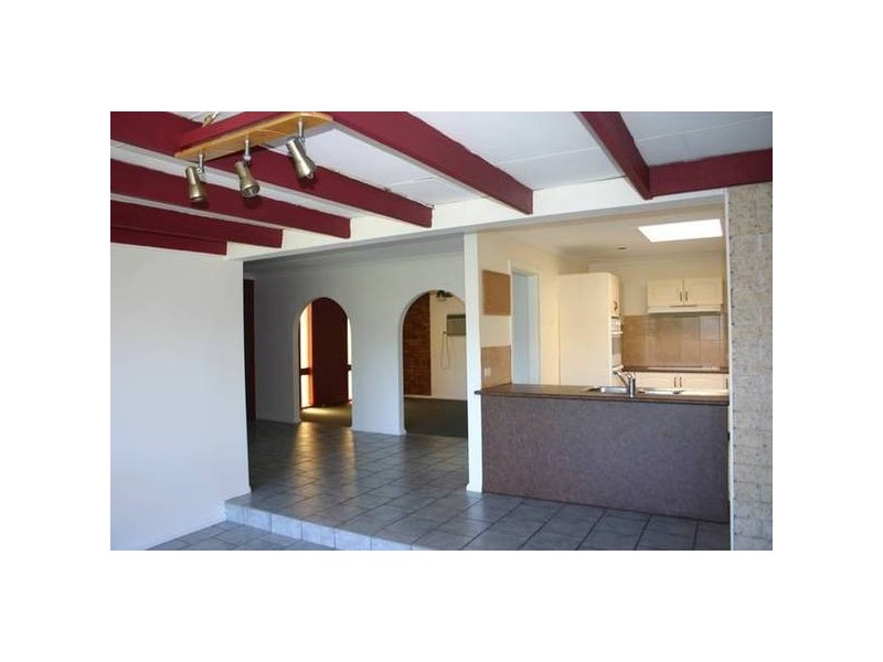 3 Gymea Crescent, Mannering Park NSW 2259