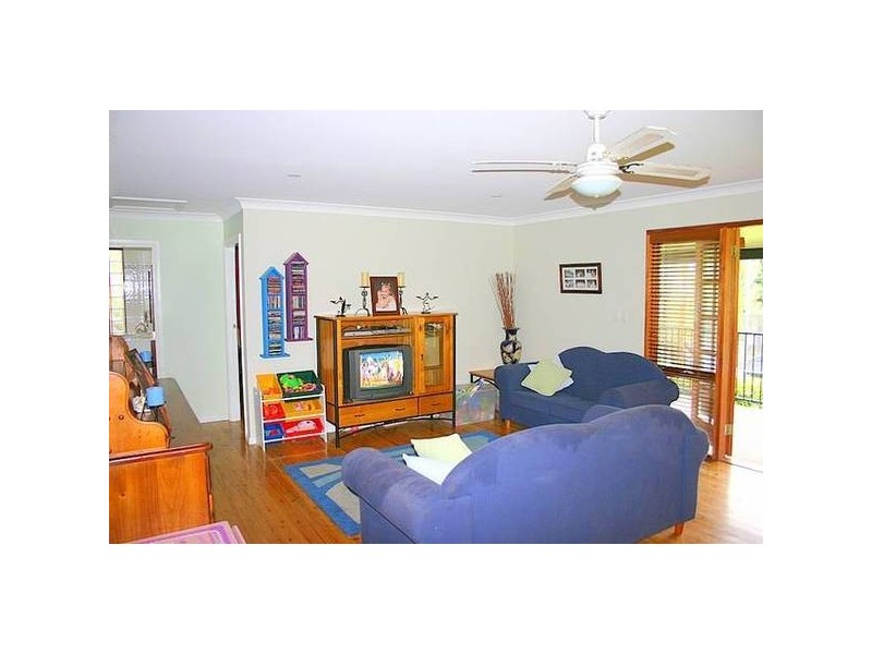 67 Winbin Crescent, Gwandalan NSW 2259