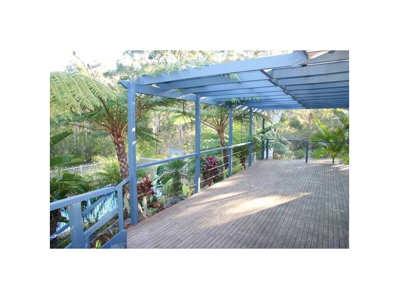 4 SIMMONS CLOSE, Wyee Point NSW 2259