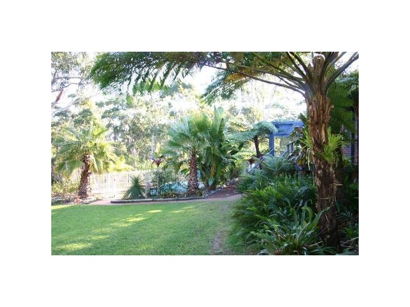 4 SIMMONS CLOSE, Wyee Point NSW 2259