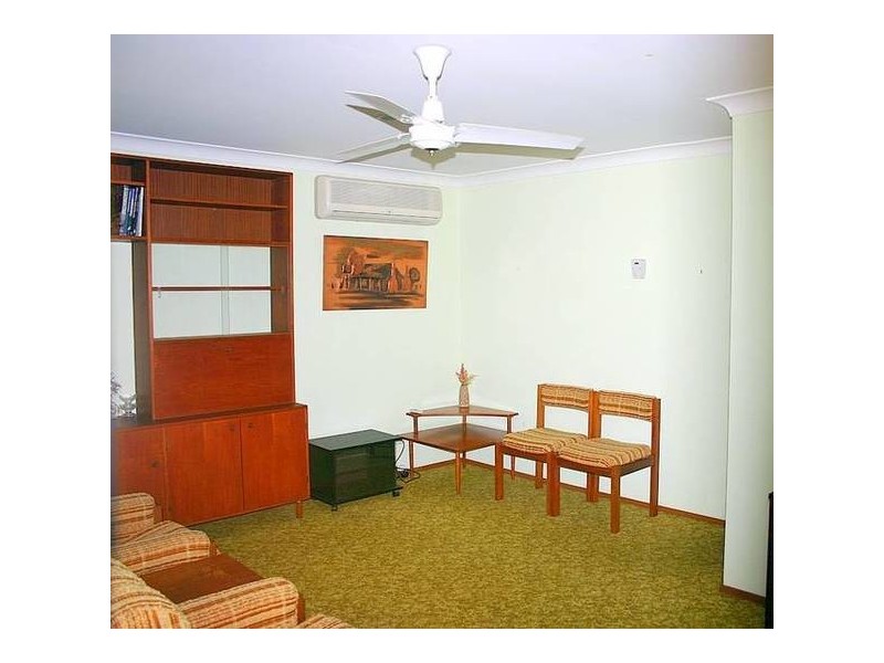 17 Murrumbong Road, Summerland Point NSW 2259