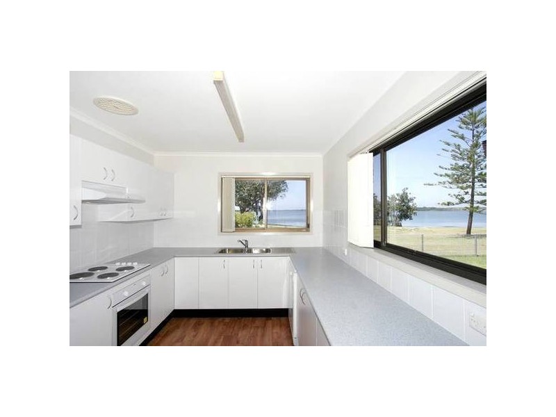 72 Anita Avenue, Lake Munmorah NSW 2259