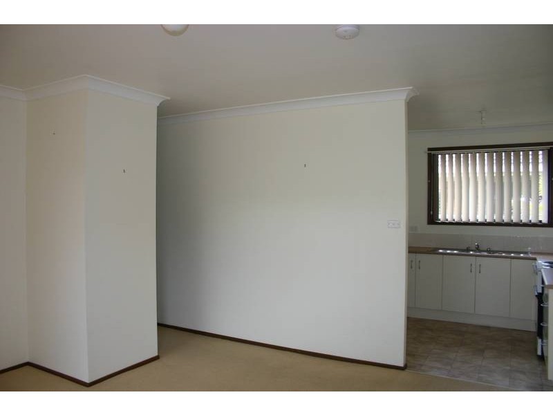 1/36 Elizabeth Bay Drive, Lake Munmorah NSW 2259