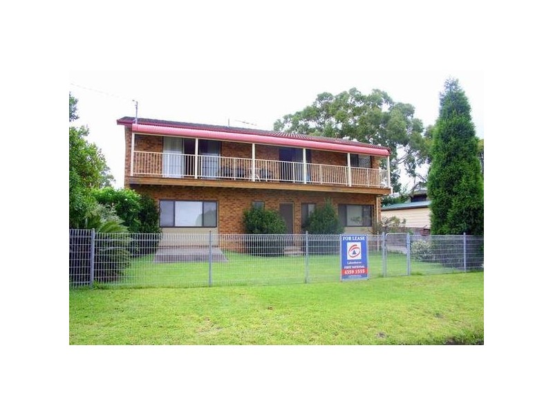 30 MARMION STREET, Mannering Park NSW 2259