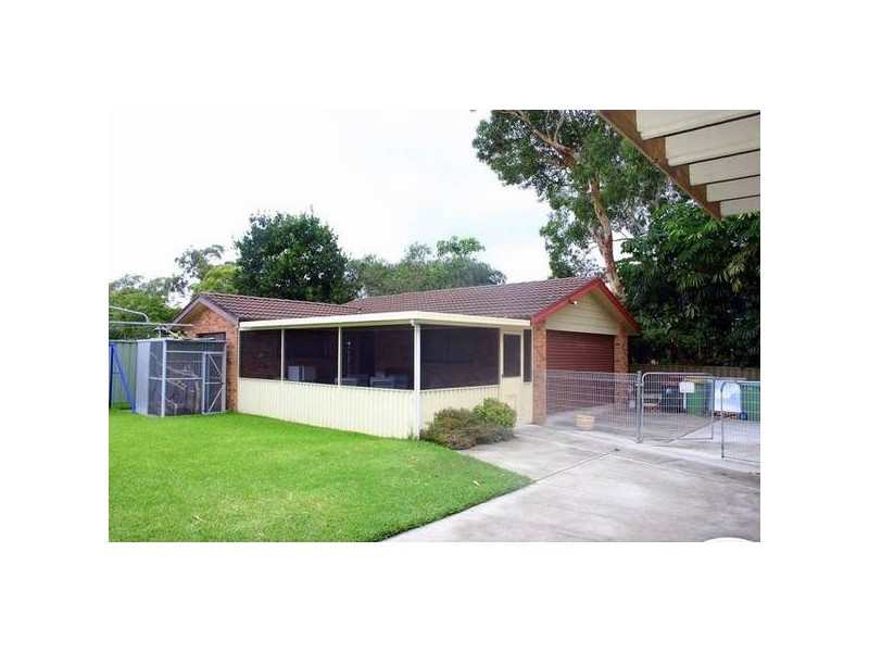 30 MARMION STREET, Mannering Park NSW 2259