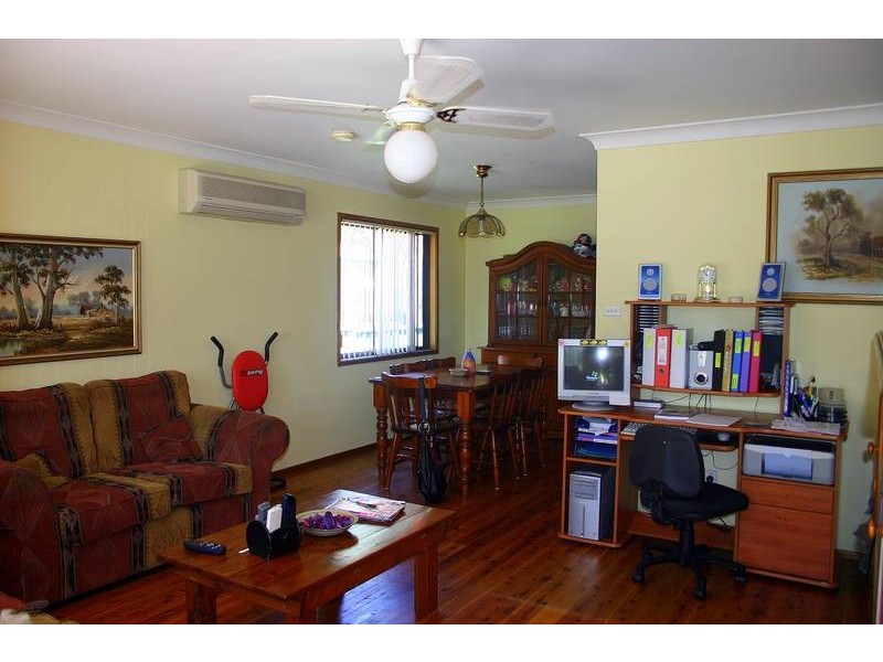 101 Cams Blvd, Summerland Point NSW 2259