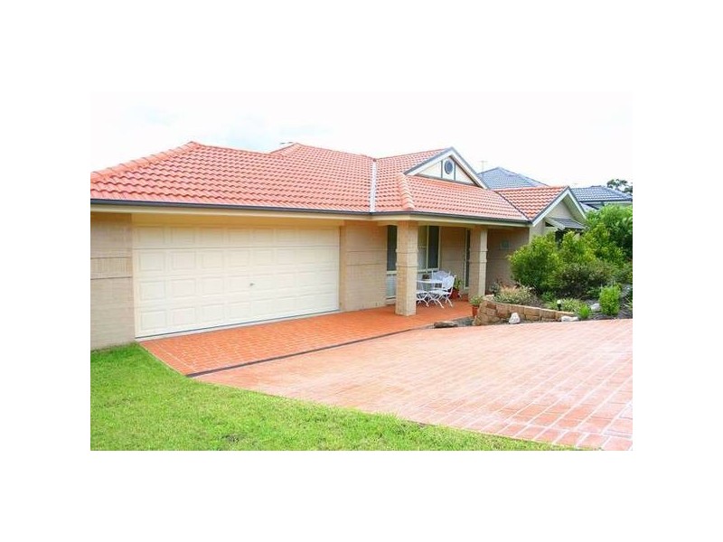 27 Mebbin Circuit, Woongarrah NSW 2259