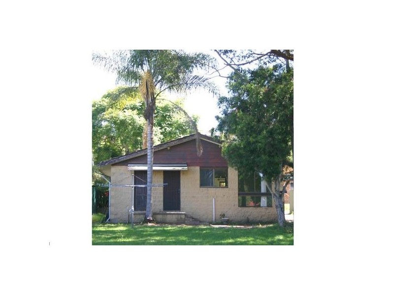 19 Warwick Avenue, Mannering Park NSW 2259