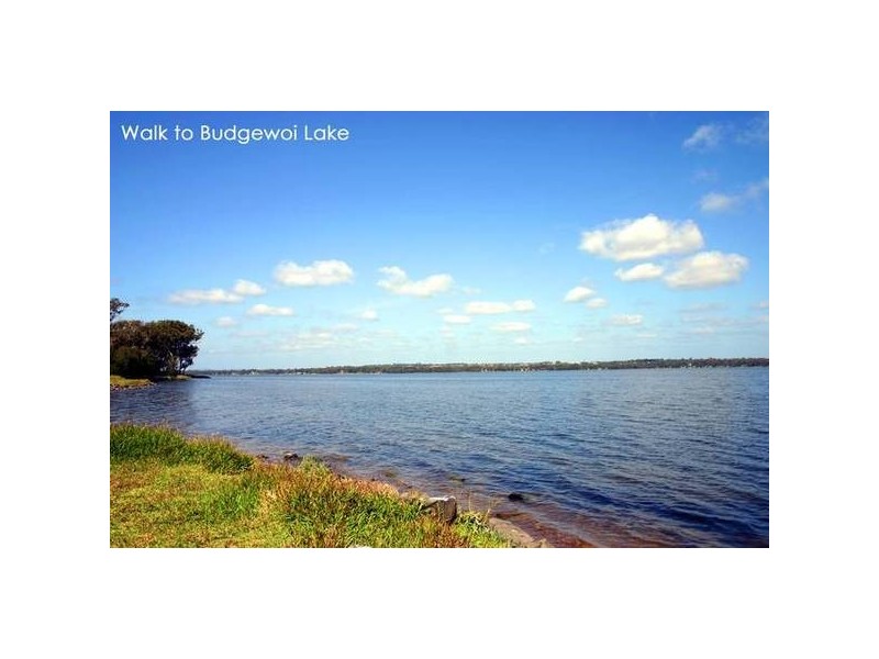 4 Regent Street, Buff Point NSW 2262