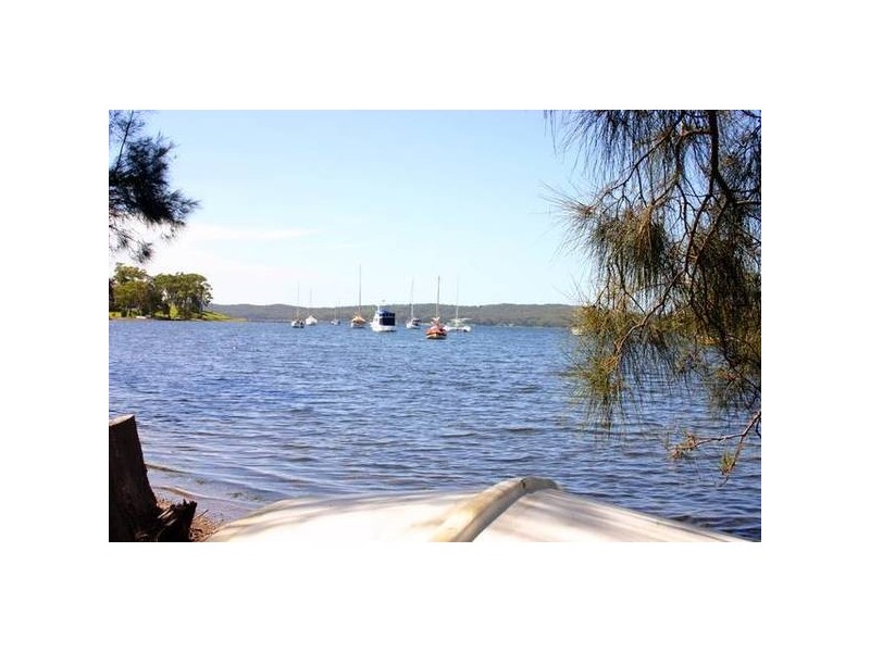 82 Noamunga Crescent, Gwandalan NSW 2259