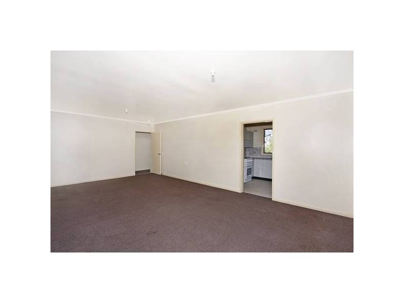 13 Catherine Street, Mannering Park NSW 2259