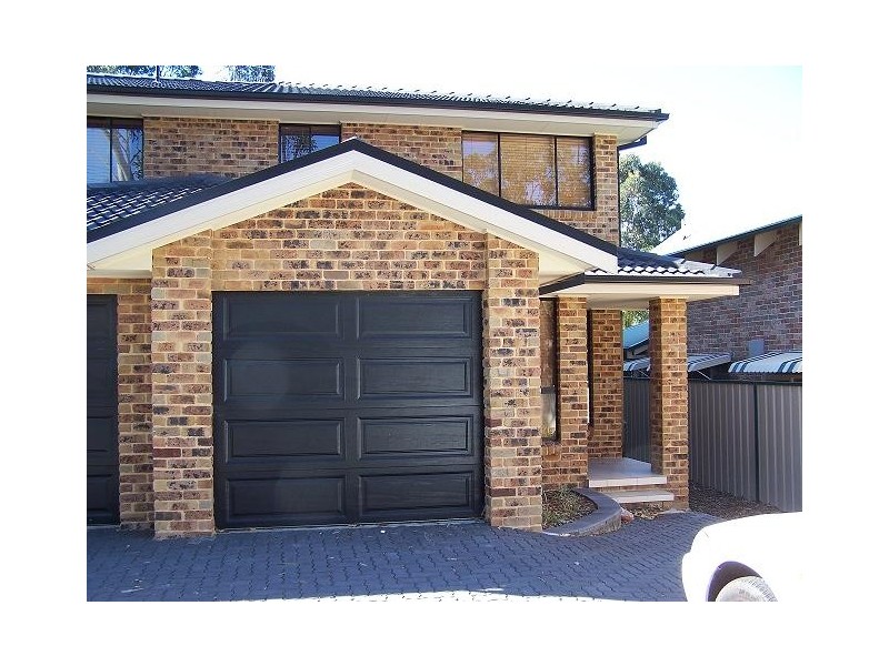 16B Barclay Avenue, Mannering Park NSW 2259