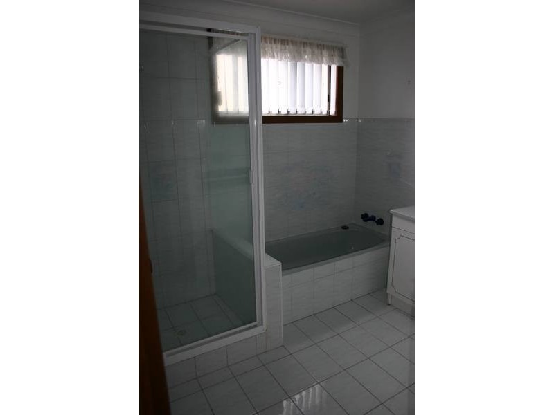 23 Tarwarri Road, Summerland Point NSW 2259