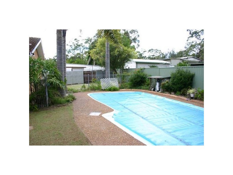 23 Tarwarri Road, Summerland Point NSW 2259