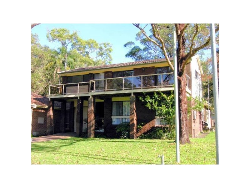 42 Kullaroo Road, Summerland Point NSW 2259