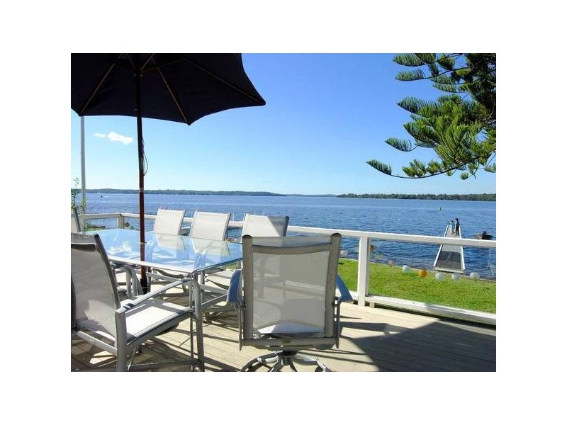 30 Scott Road, Mannering Park NSW 2259