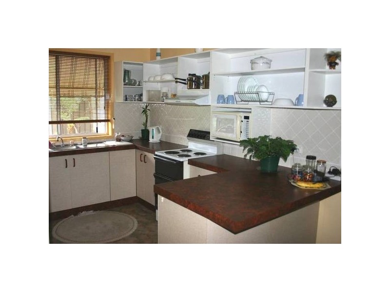 Mannering Park NSW 2259
