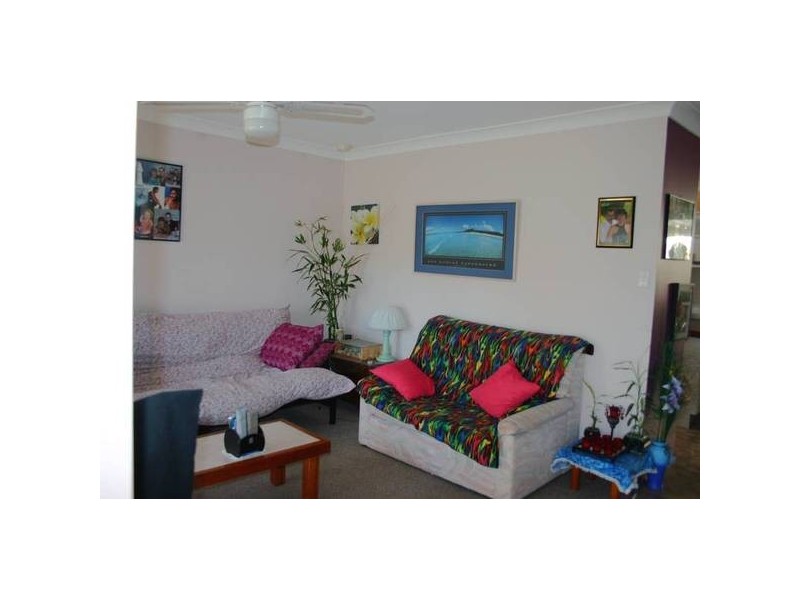 Mannering Park NSW 2259