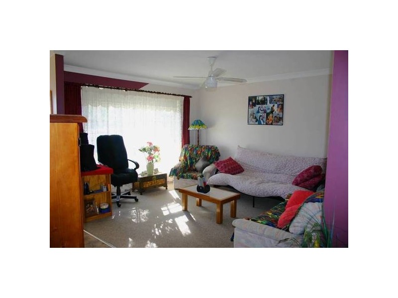 Mannering Park NSW 2259