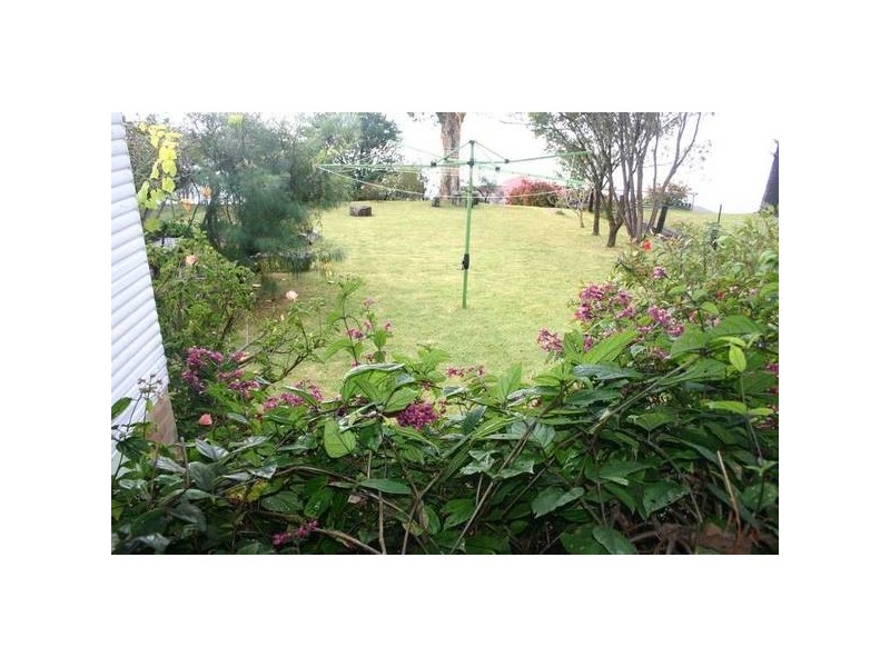 10 Scott Road, Mannering Park NSW 2259