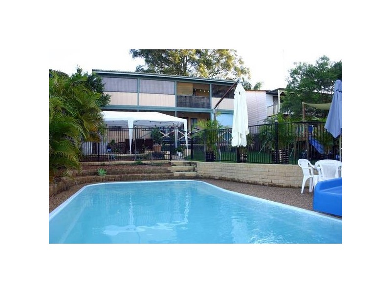 54 Yeramba Road, Summerland Point NSW 2259
