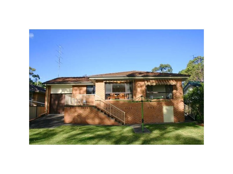 16 Harwood Close, Mannering Park NSW 2259