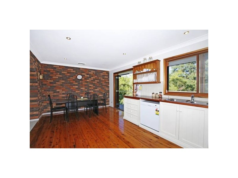 14 Grace Street, Mannering Park NSW 2259
