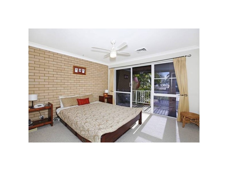 14 Grace Street, Mannering Park NSW 2259