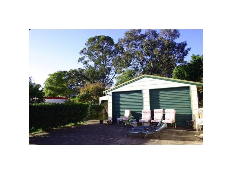 15 Dunvegan Street, Mannering Park NSW 2259
