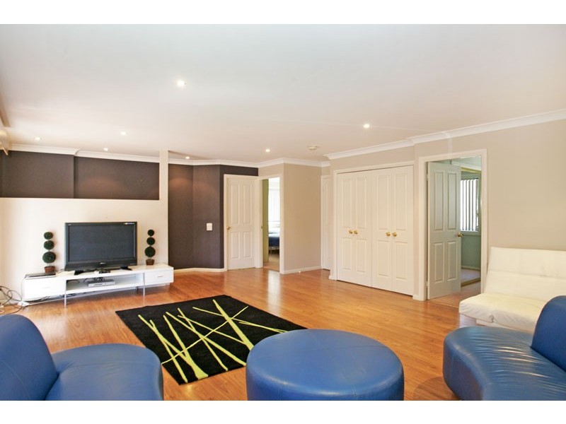 33 Ginganup Street, Summerland Point NSW 2259