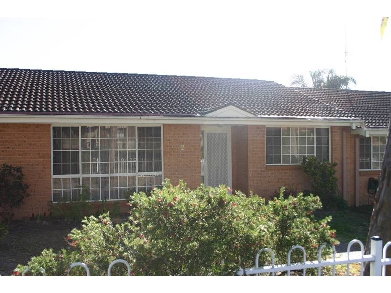 2/21 Vales Road, Mannering Park NSW 2259