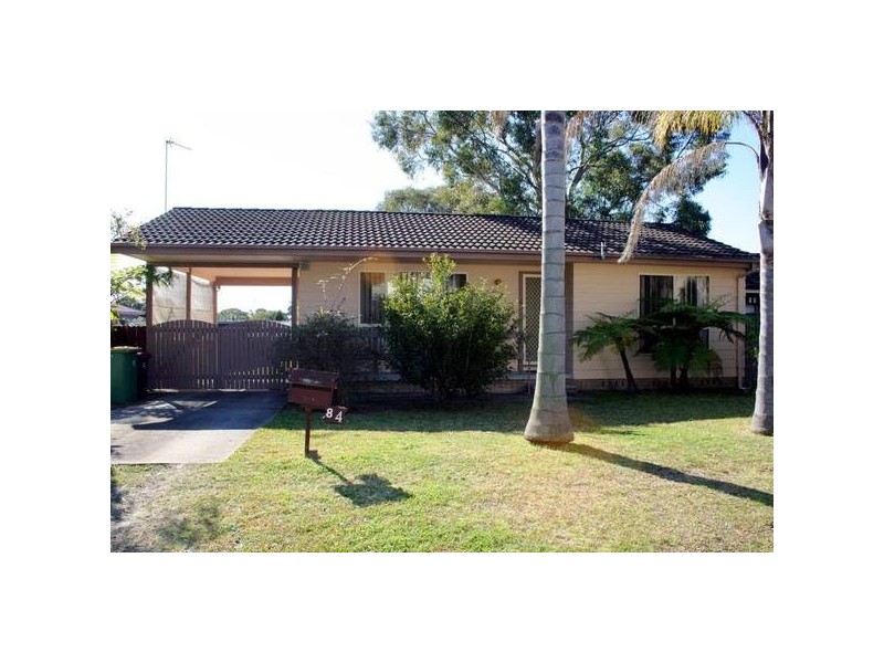 84 Catherine Street, Mannering Park NSW 2259