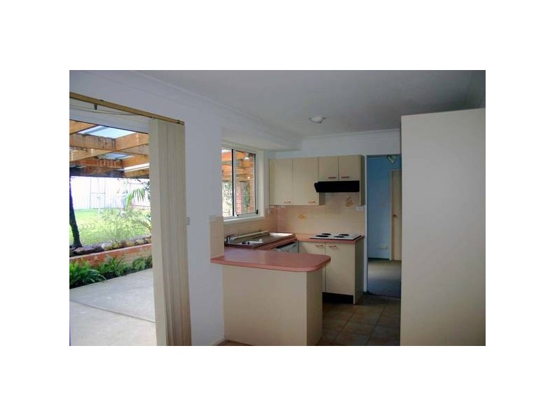 3 Kapala Avenue, Summerland Point NSW 2259