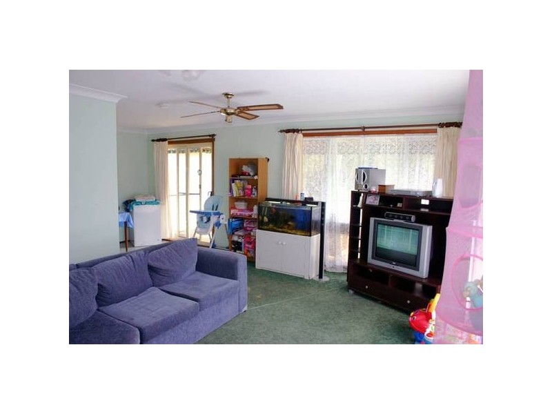 18 Billbabourie Road, Gwandalan NSW 2259