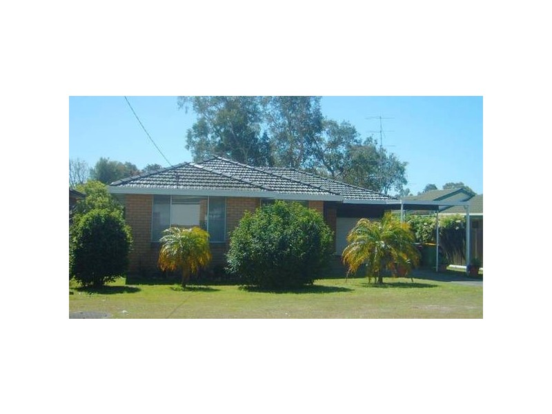 8 Jones Avenue, Toukley NSW 2263