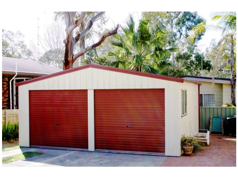 5 Illawong Road, Summerland Point NSW 2259