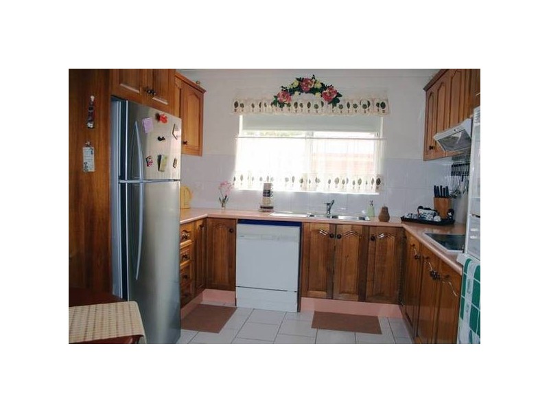 12 Kapala Avenue, Summerland Point NSW 2259