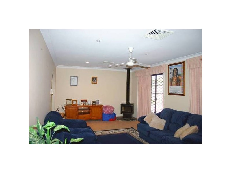 Mannering Park NSW 2259