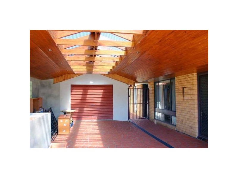 Mannering Park NSW 2259